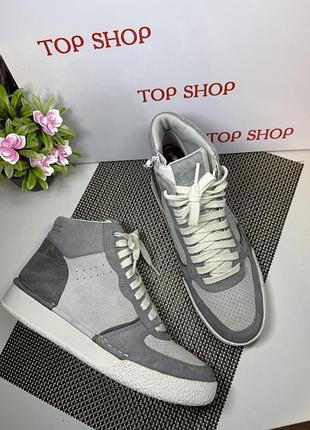 Оригінальні кросівки високі хайтопи черевики спортивні легкі clarks