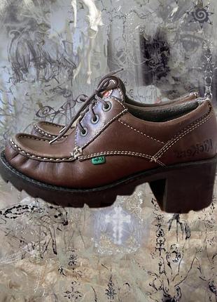 Черевики каблук mary janes квадратний каблук вінтажні в стилі dr martens шкіряні осінні downt town preppy academia dark coquette