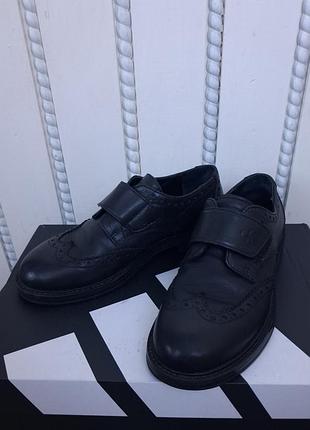 Туфлі calvin klein, шкіра, італія, р. 31