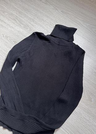 Zara жіноча кофтинка/водолазка, чорна, м