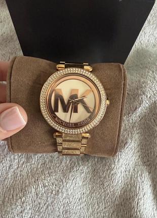 Елегантний годинник michael kors у благородному рожевому золоті — втілення американської розкоші та бездоганного смаку.