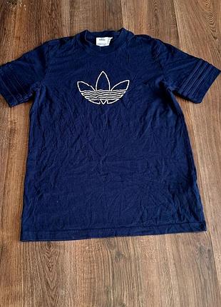 Чоловіча унікальна футболка adidas original з великим лого оригінал