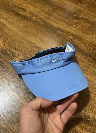 Кепка козирьок nike