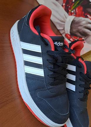 Кросівки оригінальні adidas для хлопчика