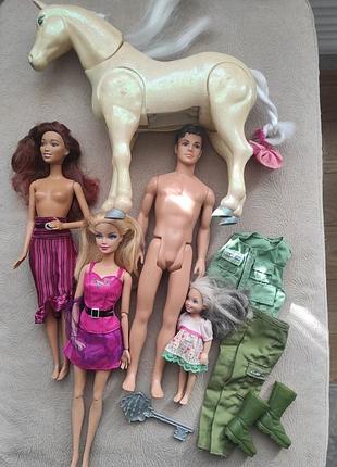 Лот іграшок ляльки барбі barbie