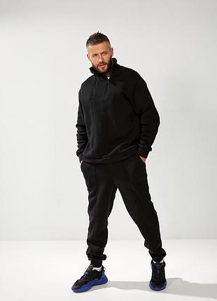 Мужской костюм