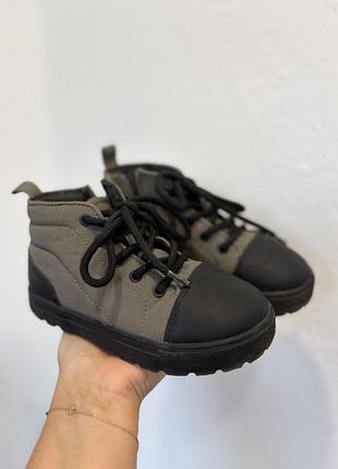 Демі черевики zara
