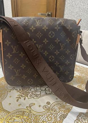 Чоловіча сумка месенджер у стилі louis vuitton /сумка через плече