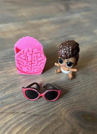 L.o.l. surprise! eye spy lil thrilla (сестрички, серія 4