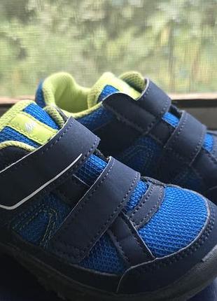 Кроссовки на мальчика decathlon