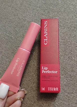 Clarins
lip perfector shimmer
блеск для губ с увлажняющим эффектом оттенок 01 rose shimmer
блеск для губ
