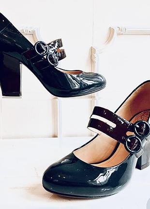 Лаковые кожаные туфли мери джейн бренда clarks circus clown