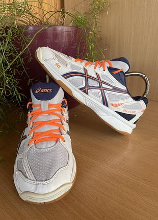 Кросівки asics розмір 37 устілка 23 см.