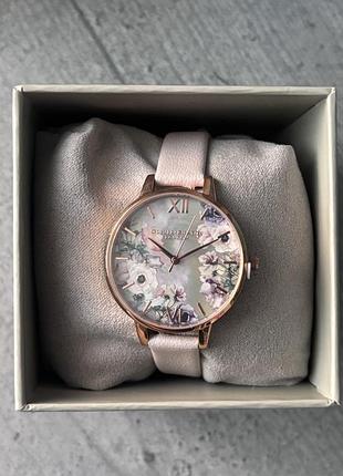 Новий годинник olivia burton glasshouse