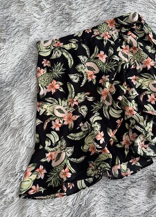 Легка спідниця h&m 2