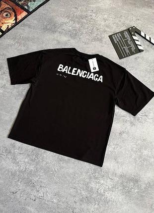 Футболка balenciaga