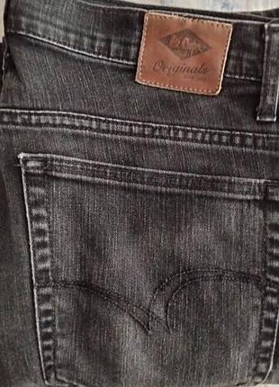 Продам джинсы бренда lee cooper, в размиriri l.