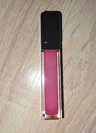 Блиск для губ
guerlain 
номер368