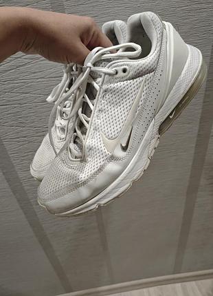 Кросівки чоловічі nike р.44