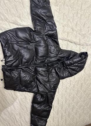 Продам жіночу куртку