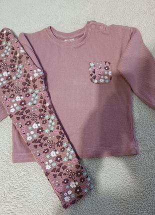 Детский костюм для девочки 2-3 лет.