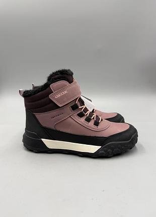 Зимові черевики geox trekkyup 34, 35, 36