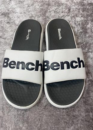 Шльопки bench