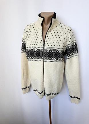 Norwool норвежский свитер шерстяной народный бежевый молочный с орнаментом под горло теплый