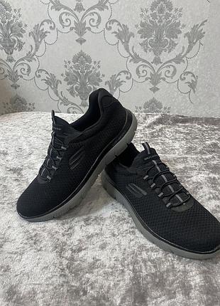 Кросівки sketchers