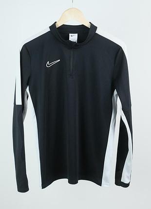 Спортивный женский лонгслив nike dri-fit, l-xl, подойдет на m