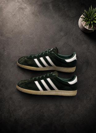 Кросівки adidas 2