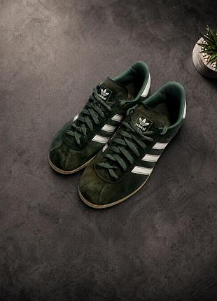 Кросівки adidas 4