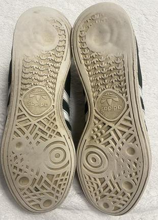 Кросівки adidas 6