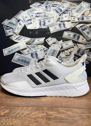Косівки , adidas, чоловічі, мають білий колір, розмір 45 , розмір устілки 29 сантиметрів.