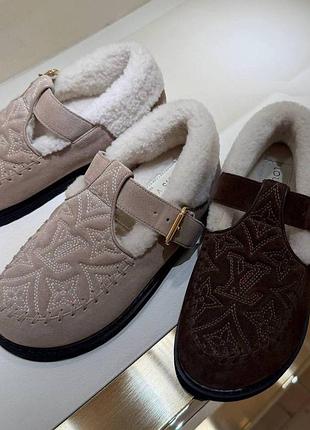Лофери теплі louis vuitton беж коричневый замша