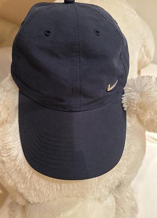 Оригинальная кепка nike, синего цвета.