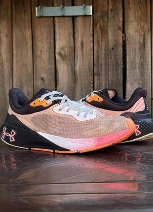 Under armour hovr machina оригінал жіночі кросівки бігові з чипом блютузом у сітку розмір  39,5 40
