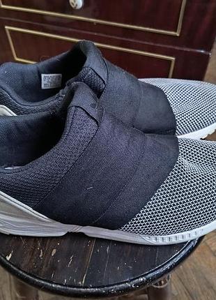 Мужские кроссовки adidas 44 размер, без шнуровки
