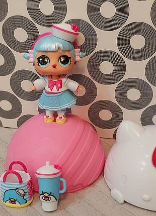 Кукла lol surprise hello kitty and friends sailor tuxedosam, кукла ловил хелло котти и друзья.