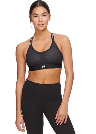 Чорний спортивний топ under armour infinity mid розмір m