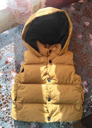Жилетка безрукавка zara 80-86