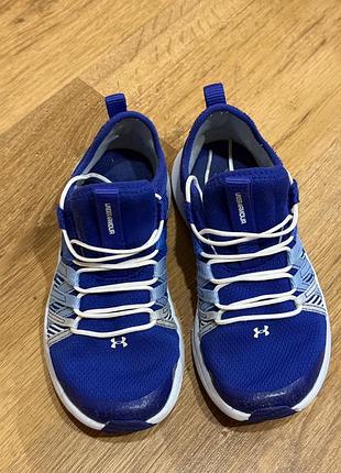 Дитячі кросівки under armour