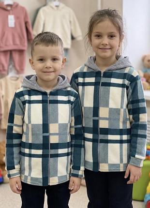 Нова тепла флісова кофта на блискавці з капюшоном у клітинку