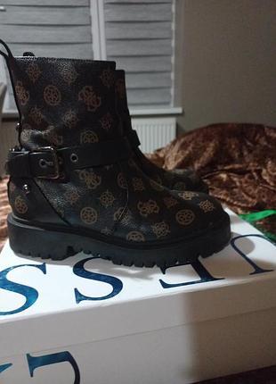 Полусапижки/ботинки guess 21,5-22