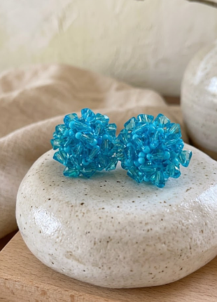 Серьги с кристаллами и бисером