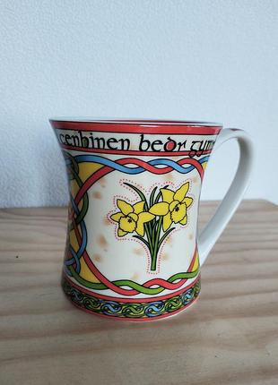 Фарфоровая чашка с кельтским орнаментом, уэльс