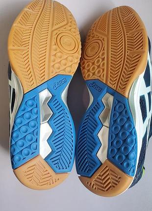 Кроссовки asics 6