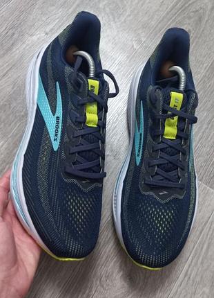 Мужские кроссовки brooks