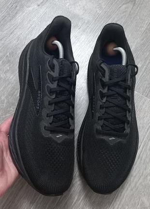 Чоловічі кросівки brooks