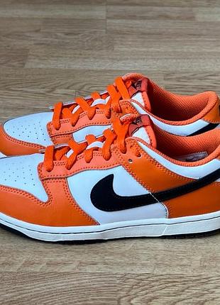 Шкіряні кросівки nike dunk low оригінал 35 розміру